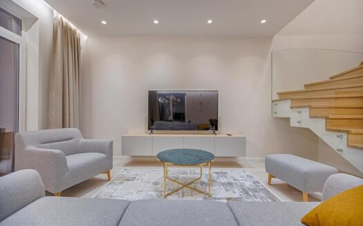 Family House In Hudson